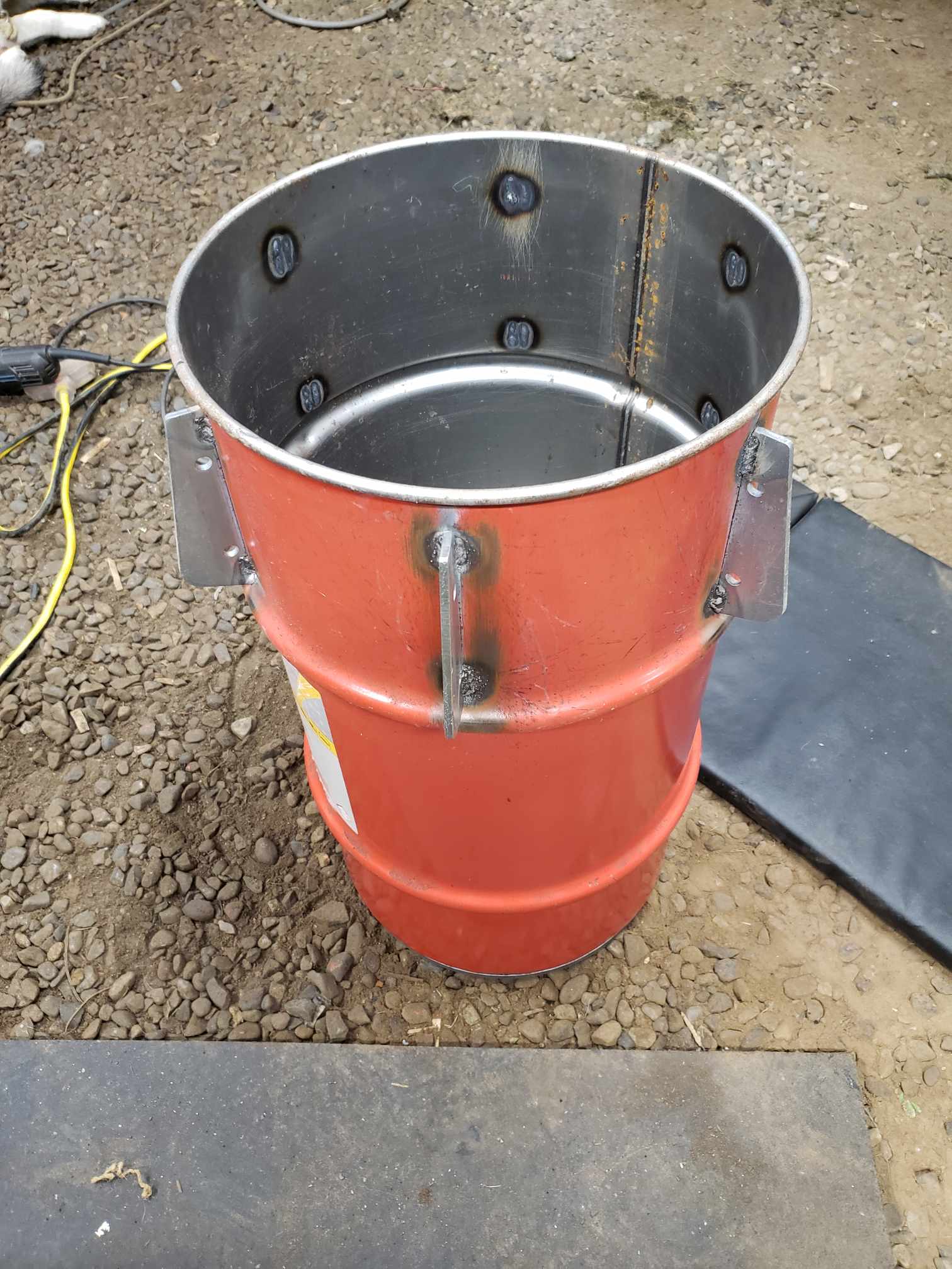 60l drum lid retainer 1.jpg